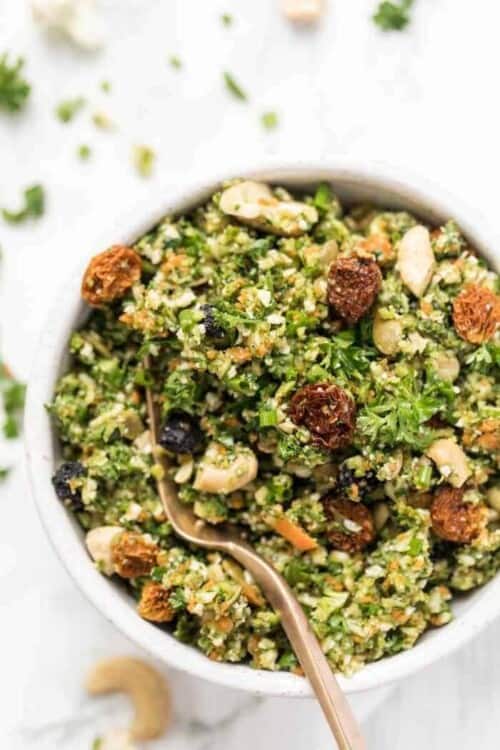 Copycat Whole Foods Detox Salad - Simply Quinoa