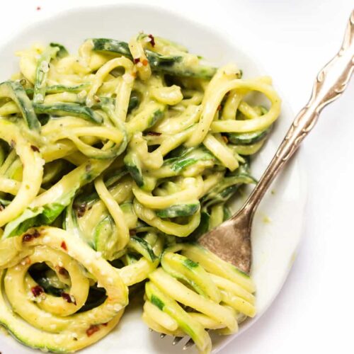 Avocado Alfredo with Zucchini Noodles - Simply Quinoa