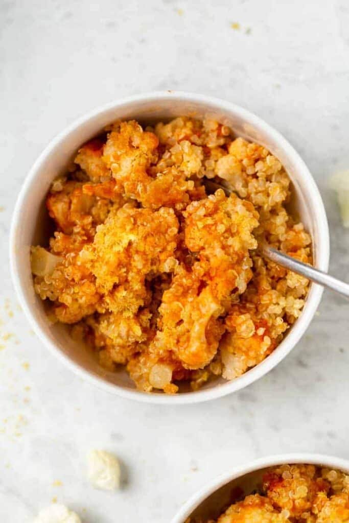 5-Ingredient Buffalo Cauliflower Quinoa Casserole - Simply Quinoa