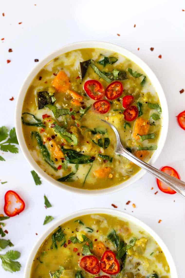 Green Coconut Curry Lentil Soup | Vegan & GF - Simply Quinoa