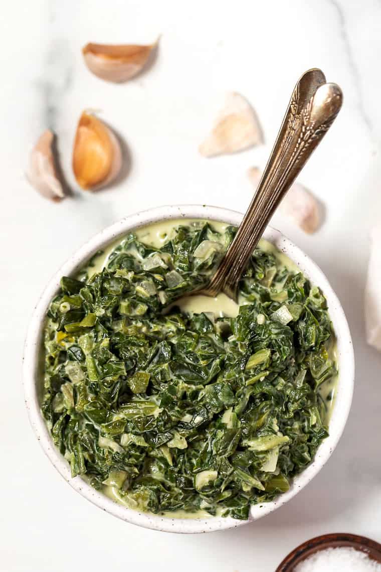 Vegan Creamed Spinach Recipe {Quick & Easy} - Simply Quinoa