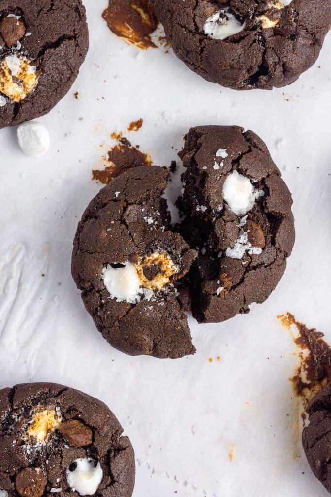 Hot Chocolate Cookies | Simply Quinoa