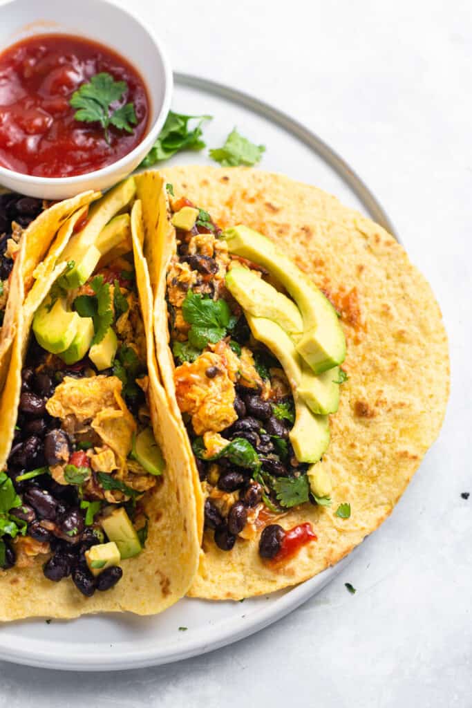 5-Minute Vegetarian Breakfast Tacos (Gluten-Free) - Simply Quinoa