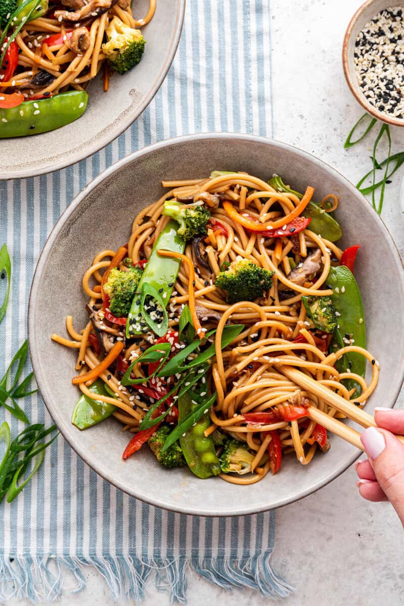 Easy Vegetable Lo Mein | Simply Quinoa