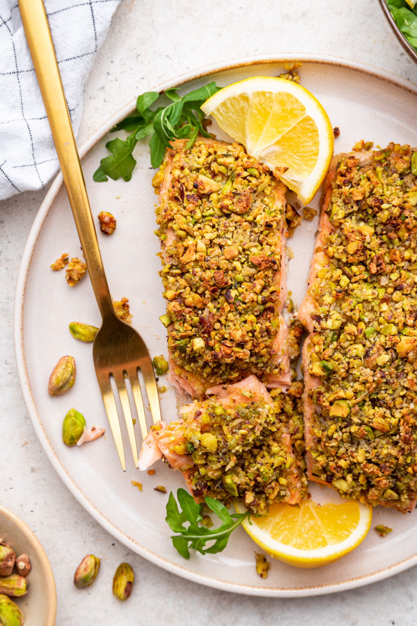 Pistachio Crusted Salmon | Simply Quinoa