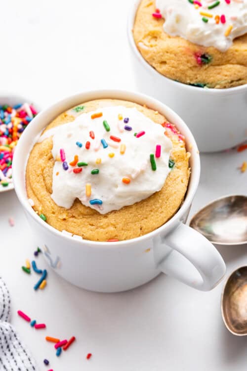 Two mugs of protein mug cake