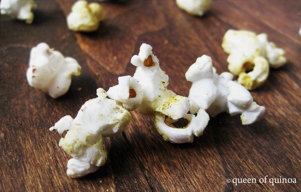 Salt & Pepper Popcorn {gluten-free & vegan} | Queen of Quinoa